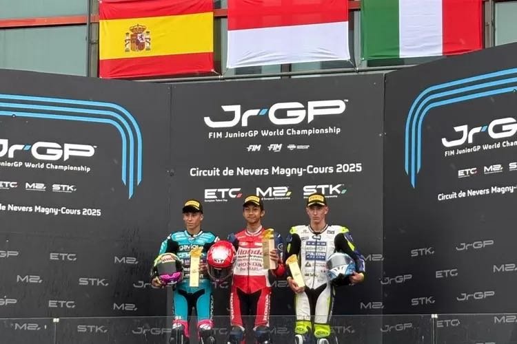 Kembali Cetak Sejarah, Pebalap Binaan Astra Honda Juara di ETC Prancis