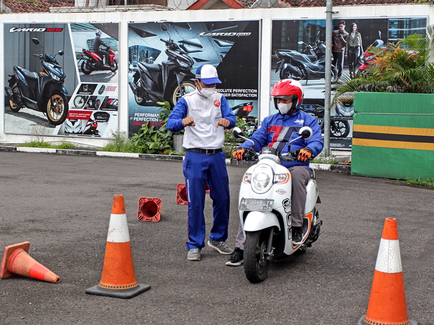 Astra Motor Latih Safety Riding Puluhan Ribu Biker Yogyakarta