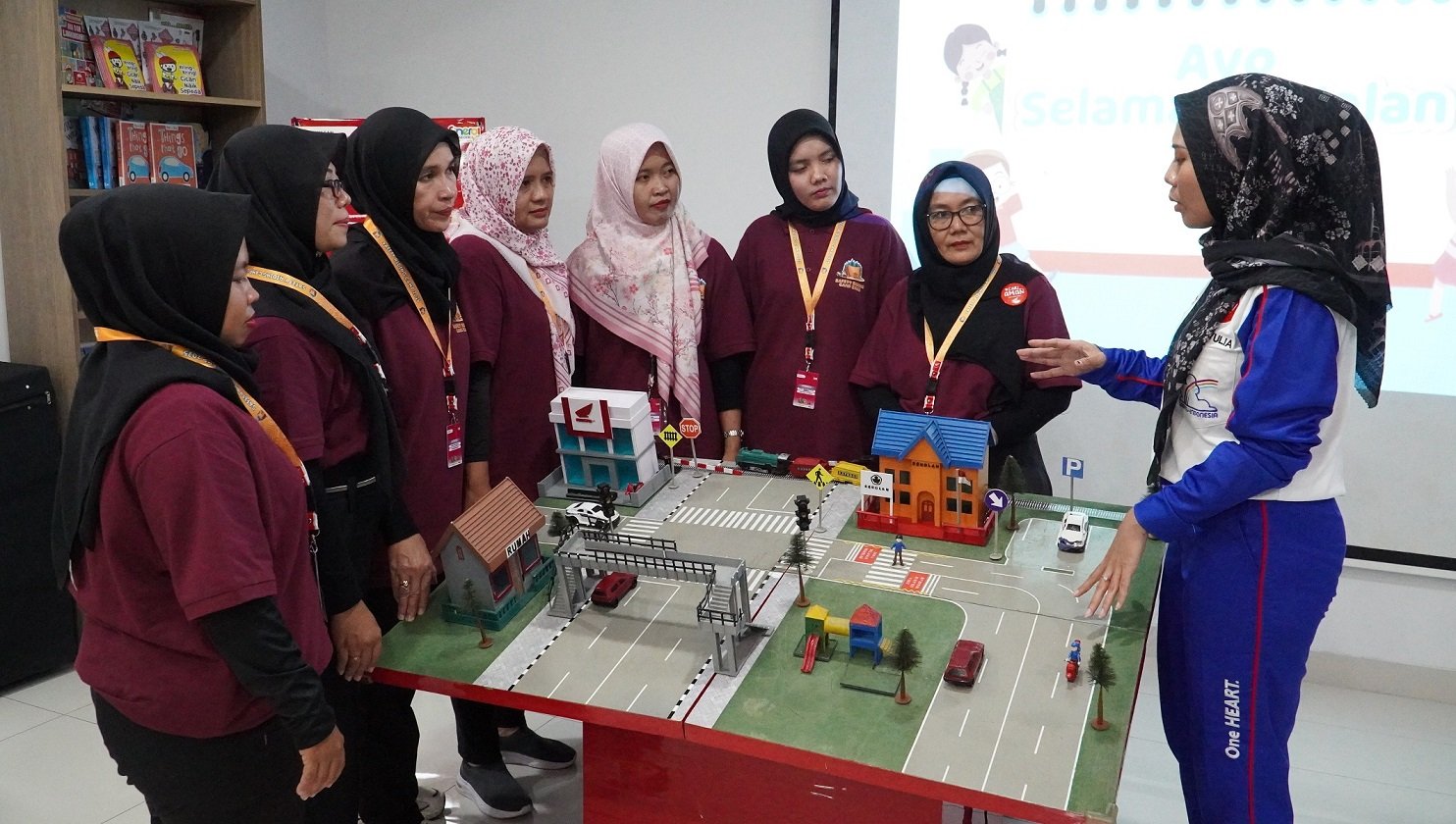 Kembangkan Budaya Keselamatan Berkendara di Safety Riding Camp 2025 Bersama Yayasan AHM