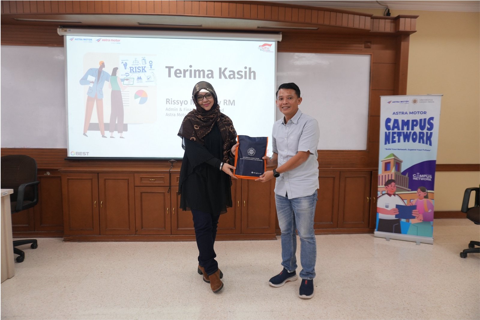 Astra Motor Yogyakarta Bagikan Pengetahuan Seputar Manajemen Risiko Kepada Mahasiswa UGM