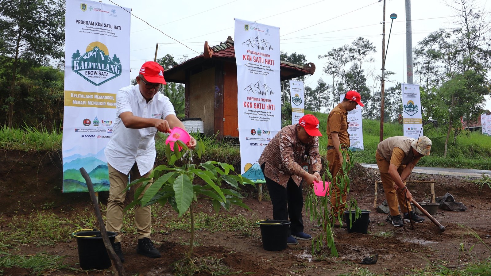 Yayasan AHM Gandeng UGM Kembangkan Desa Berkelanjutan di Merapi