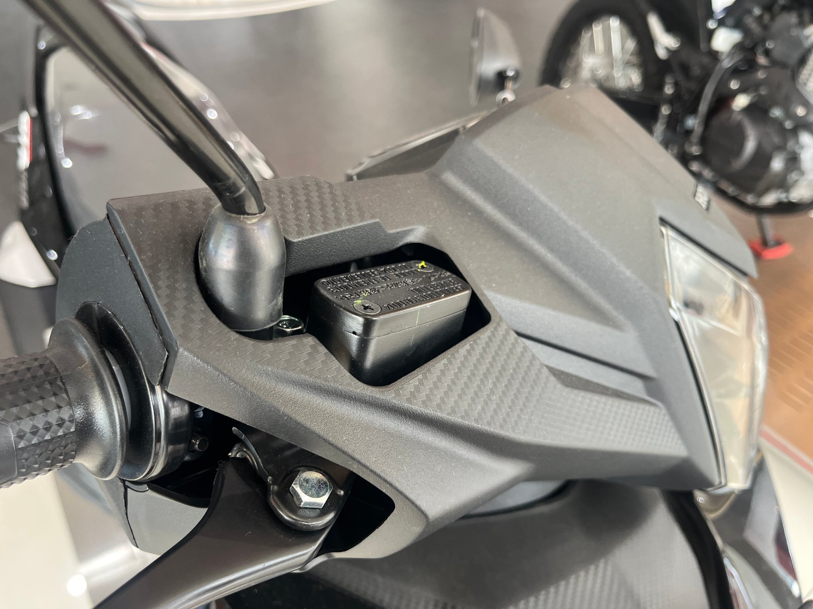 Kenali Manfaat Ganti Minyak Rem Motor